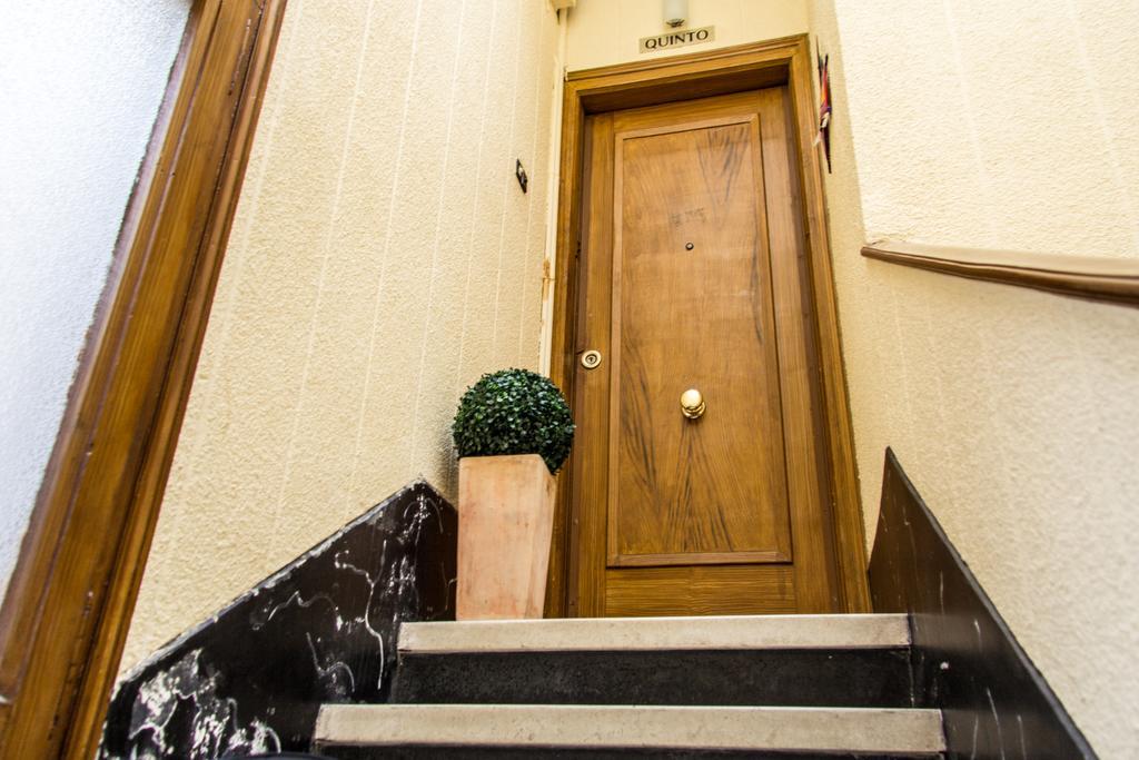 Appartement A In *